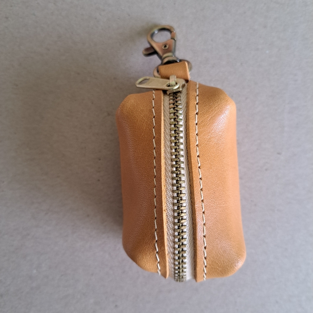 Portland Leather Dopp Keychain, Honey - Picture 2 of 3